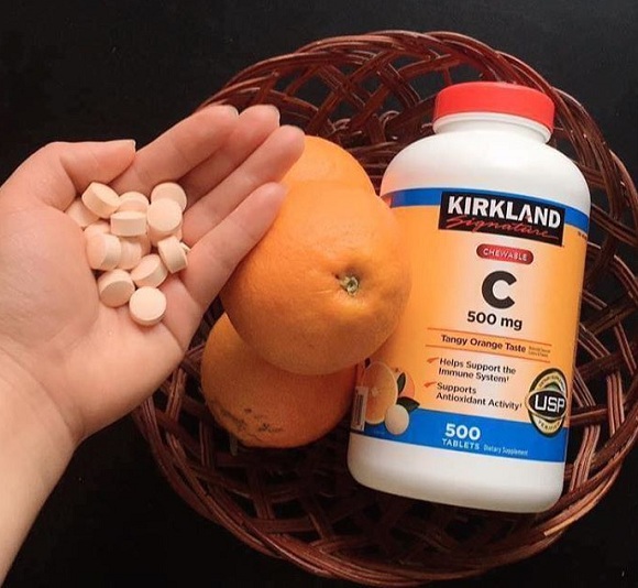 Hướng dẫn sử dụng Vitamin C Kirkland dạng viên nhai