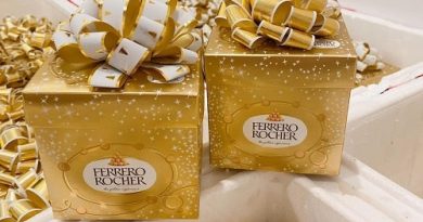 Review socola Ferrero Rocher hộp nơ vàng-1